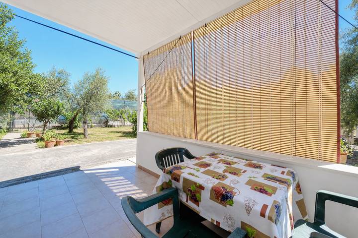 Casa Vacanze Ervilia appartamenti in Lungomare E. Mattei a 50 mt dalla spiaggia in Vieste, Gargano