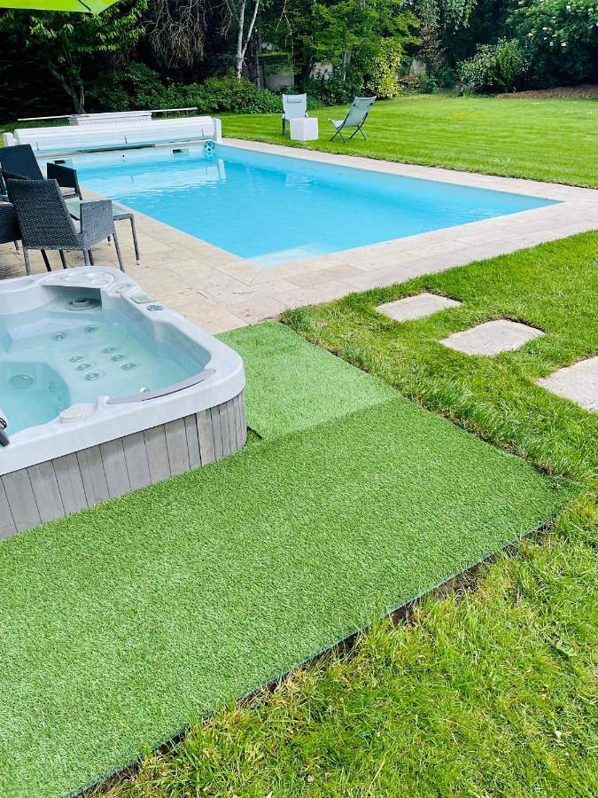 Double Room with Private Bathroom in Saumur, Vallée de la Loire
