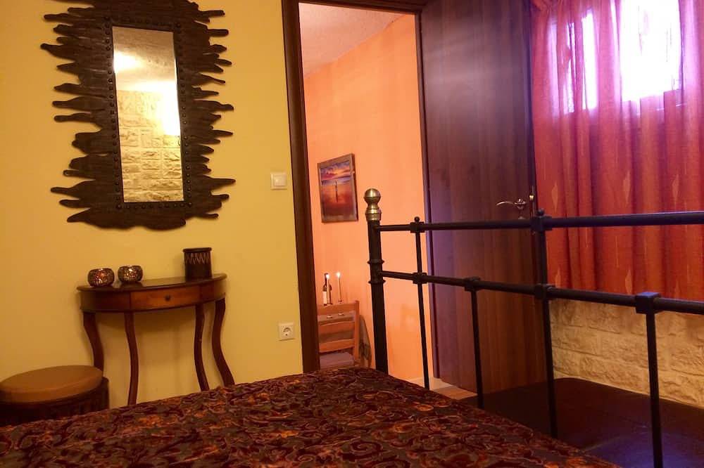 Odysseas Bungalow-Relax et profiter de la vue sur la mer sans fin à partir de votre balcon. in Corfou