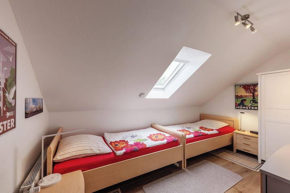 Apartamento entero, Bonito, acogedor, tranquilo apartamento de 2 habitaciones en Münster. Amorosamente decorado in Roxel, Münster
