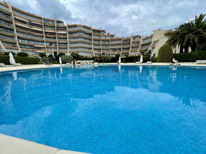 Gîte pour 4 personnes, avec piscine et terrasse dans Port de Cannes Marina - 4