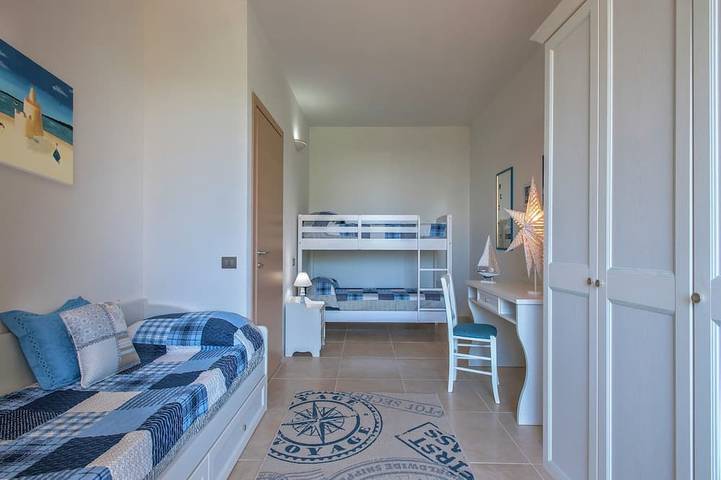 Location de vacances pour 25 personnes, avec jardin ainsi que piscine et balcon à Tavullia - 3