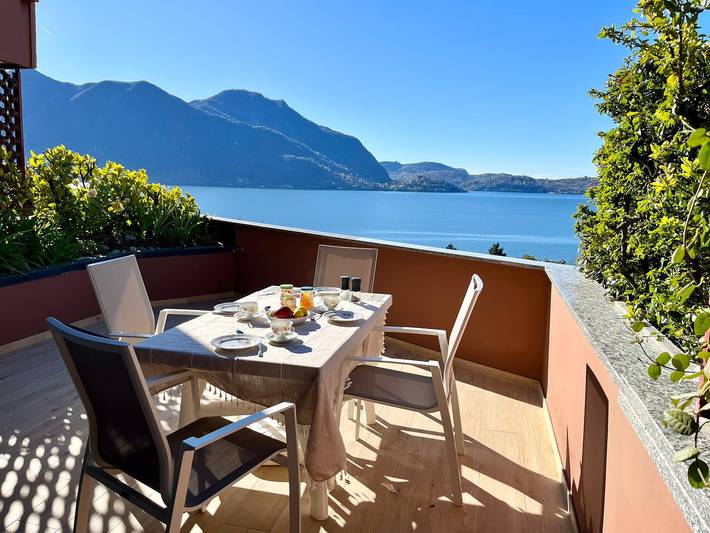 Gîte pour 4 personnes, avec vue sur le lac et terrasse à Ghiffa - 2