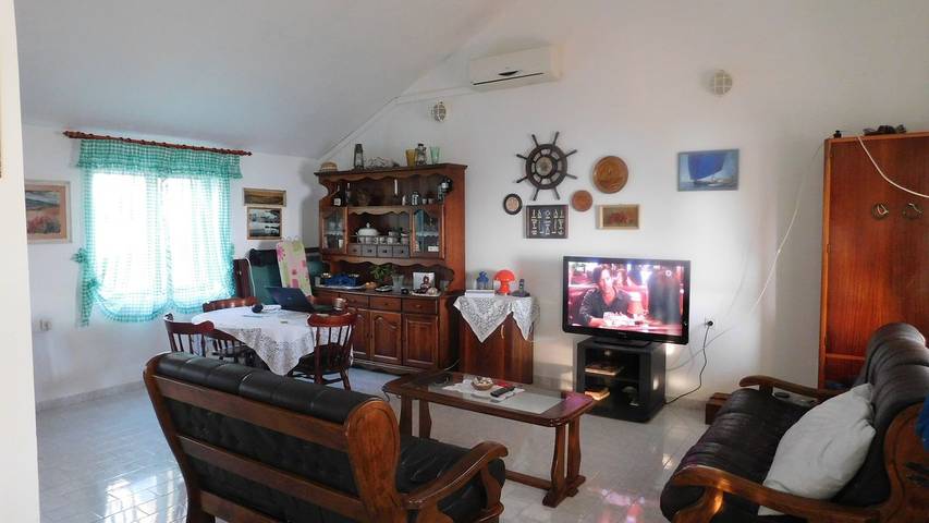 Ferienhaus mit Meerblick für 6 Personen, mit Terrasse, mit Haustier in Split-Dalmatien - 2