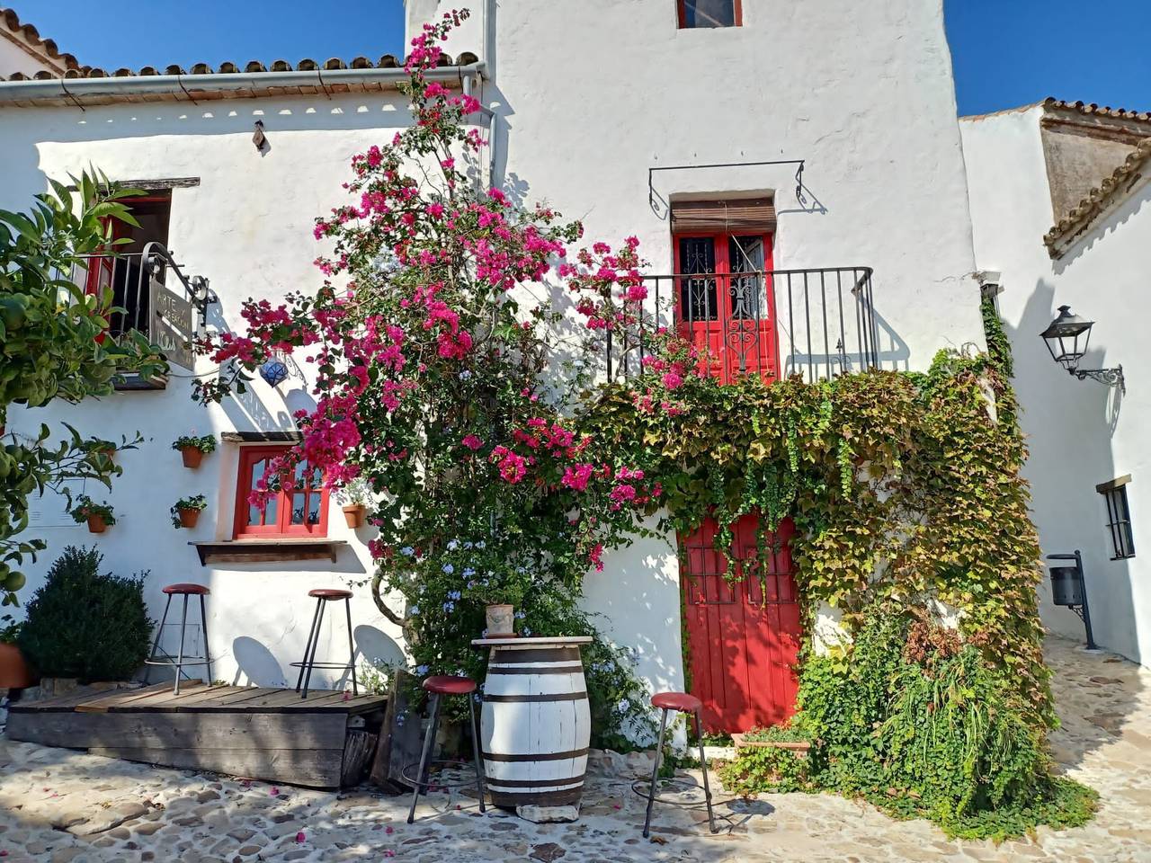 Apartamento vacacional entero, Apartamento de vacaciones para 4 personas aprox. 75 qm en Castellar de la Frontera, Andalucía (Costa del Sol) in Castillo de Castellar, Castellar de la Frontera