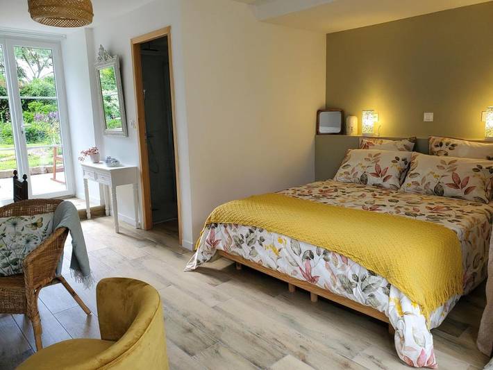Chambre d’hôte pour 2 personnes, avec Terrasse ainsi que Jardin et Vue