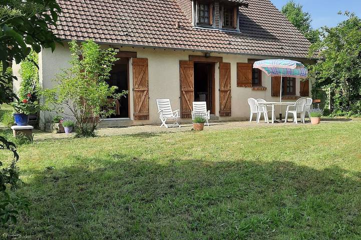 Holiday home for 10 people, with terrace and garden - 1