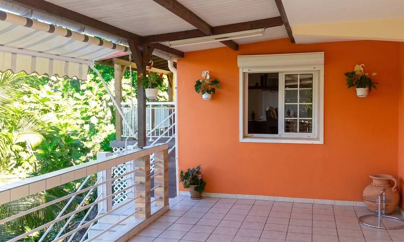 Appartement entier, Appartement charmant à Sainte Anne 42 m² + Piscine partagée in Sainte-Anne, Guadeloupe