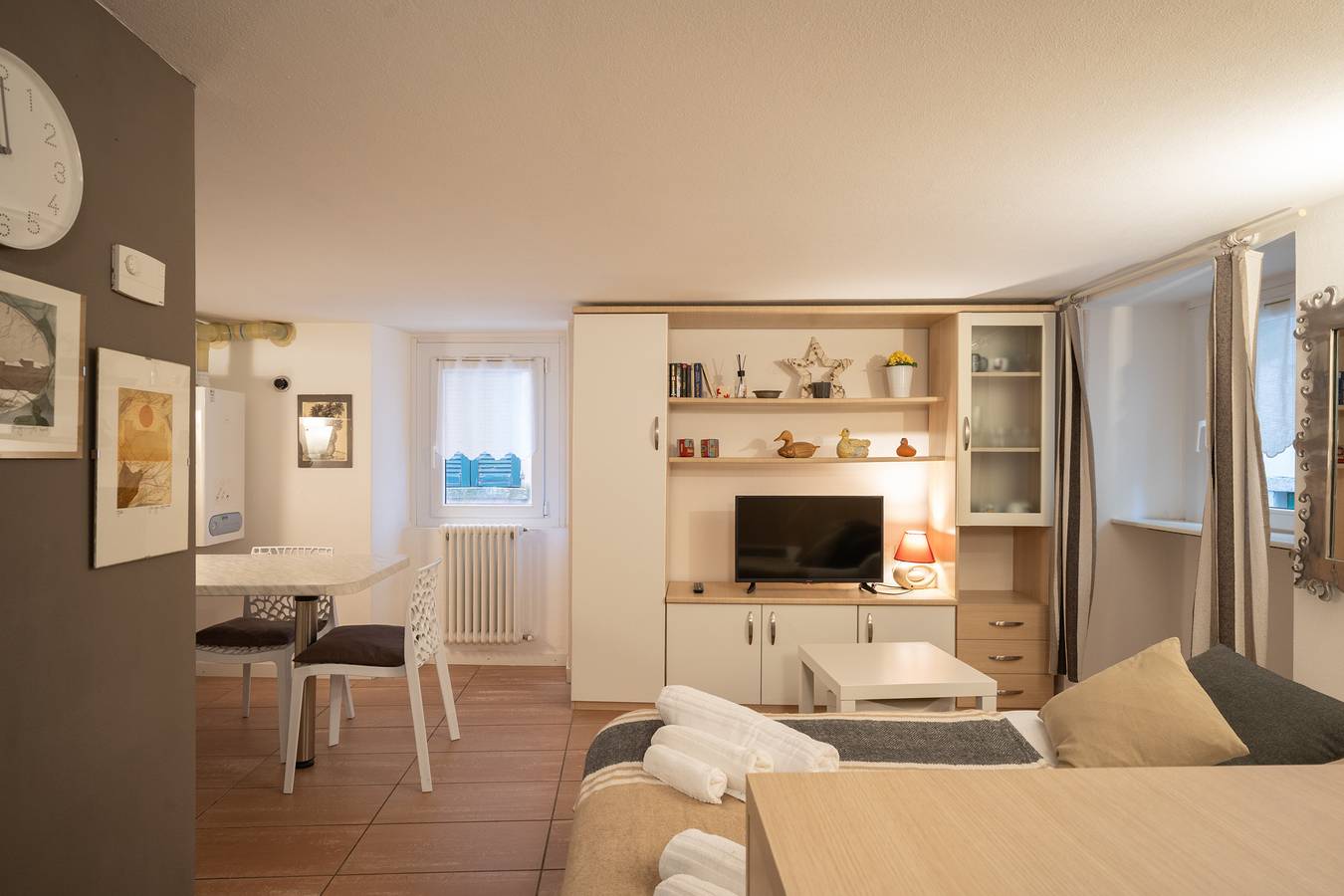 Ganze Wohnung, Bellano Studio 2 in Bellano, Orobie Alpen West