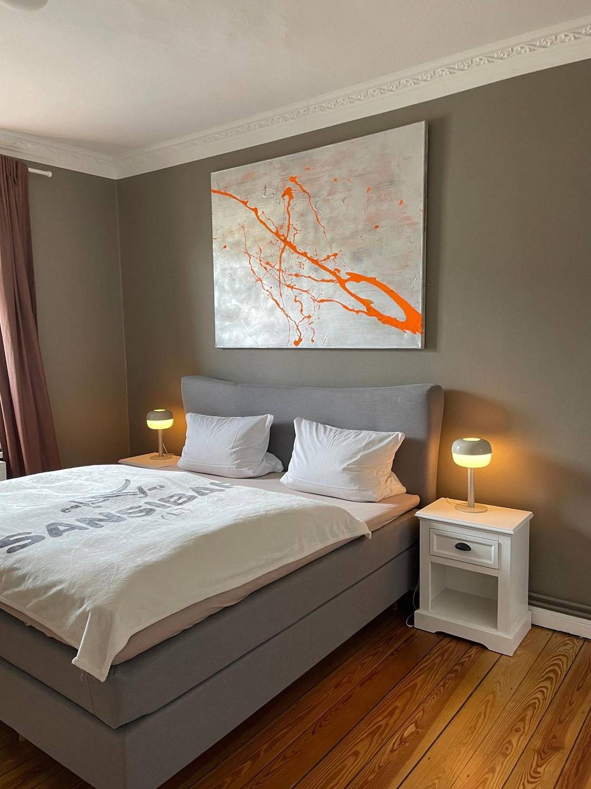 Ganze Wohnung, Ferienwohnung 'Altbaucharme Deluxe Mit Balkon' mit Balkon und Wi-Fi in Kieler Förde, Kiel