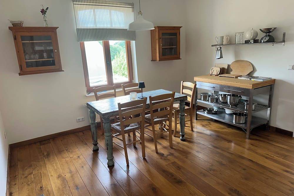 Ganze Wohnung, Kuschelige Ferienwohnung auf Reiterhof in Poggensee, Kreis Herzogtum Lauenburg
