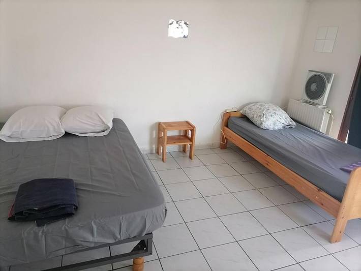 Gîte pour 6 personnes, avec terrasse, animaux acceptés dans Montfavet - 2