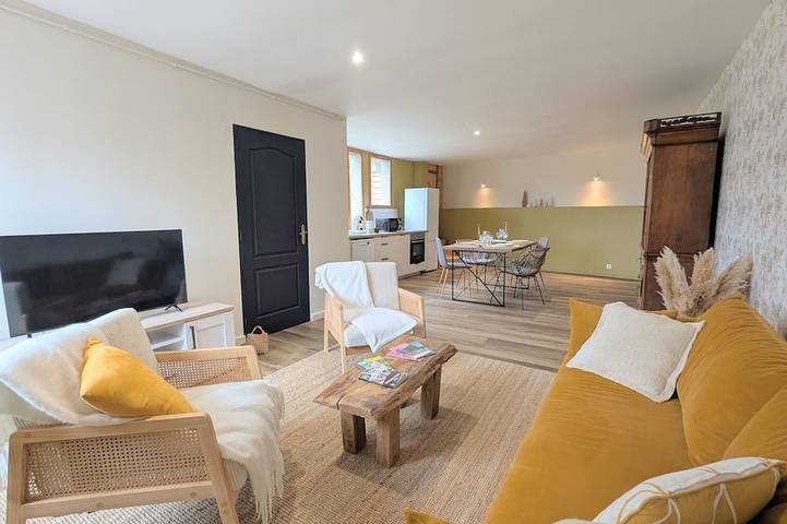 Gîte pour 6 personnes, avec jardin