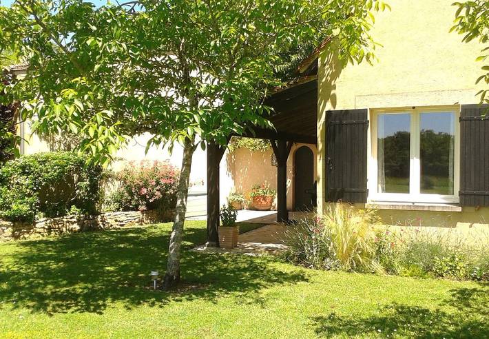 Grace's Gate en Domaine de Leygue: solo adultos, Wi-Fi, dos piscinas y terraza privada in Bourniquel, Périgord Pourpre