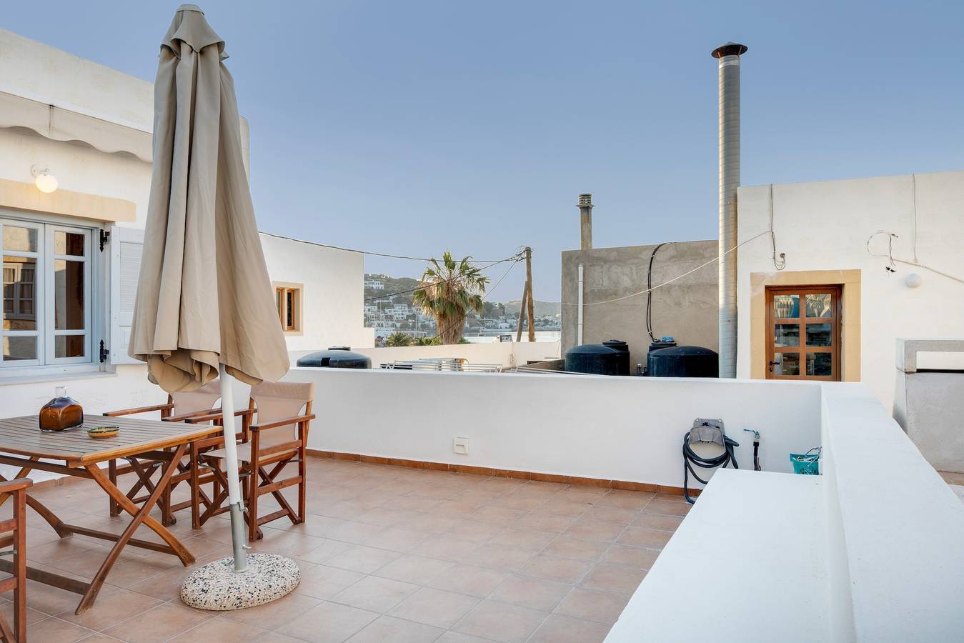 Casa Consolato: casa vacanze con terrazza privata e vista panoramica in Skala (Patmos), Dodecaneso