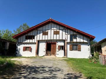 Tente pour 4 personnes, avec vue ainsi que terrasse et jardin en Pyrénées-Atlantiques