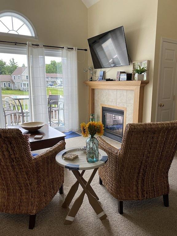 Gehen Sie Downtown, Brand New ... Bootshaus inklusive !!! in Alexandria Bay, Jefferson County (NY)