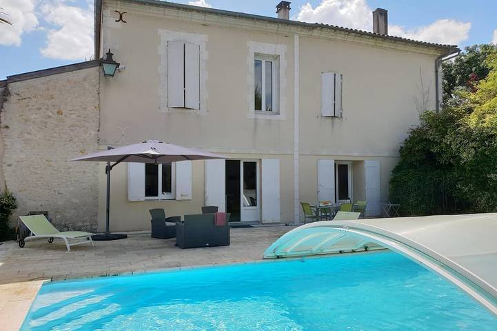 Maison de vacances pour 14 personnes, avec jardin et sauna, animaux acceptés