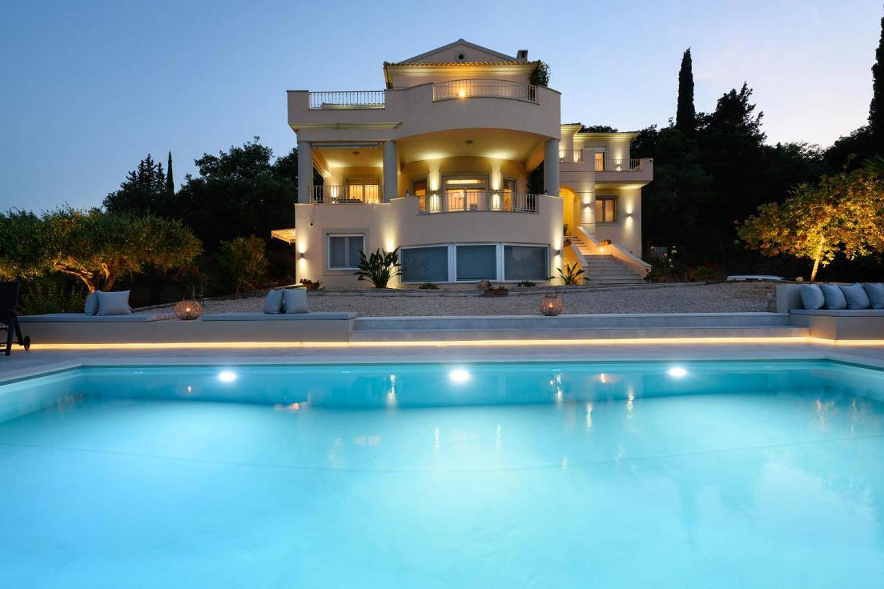 Aeras Luxury Villa in Καστανιά (Κέρκυρα), Κέρκυρα