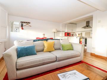 Log Cabin for 4 People in Rye, High Weald, Photo 4