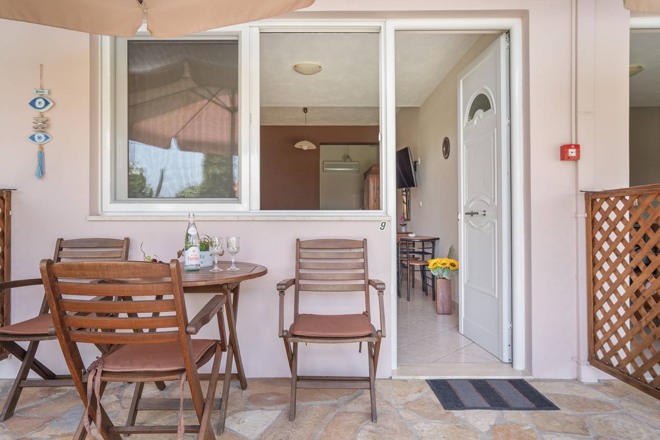 Entire studio, Studio Apartment '4 Adults No 9' with Sea View, Wi-Fi and Air Conditioning in Nikiana, Alexandros