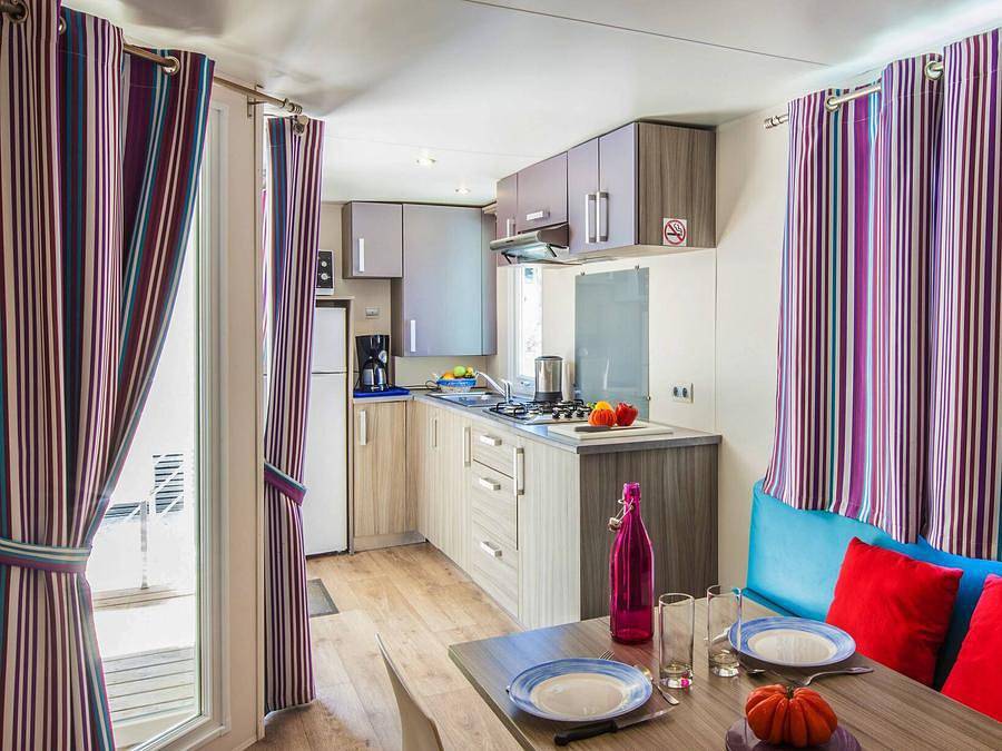 Camping Port de Plaisance  - Mobilhome 6 personnes - Mobil-home | Classic | 3 Ch. | 6 Pers. | Terrasse simple | Tv in Clohars-Fouesnant, Région de Quimper