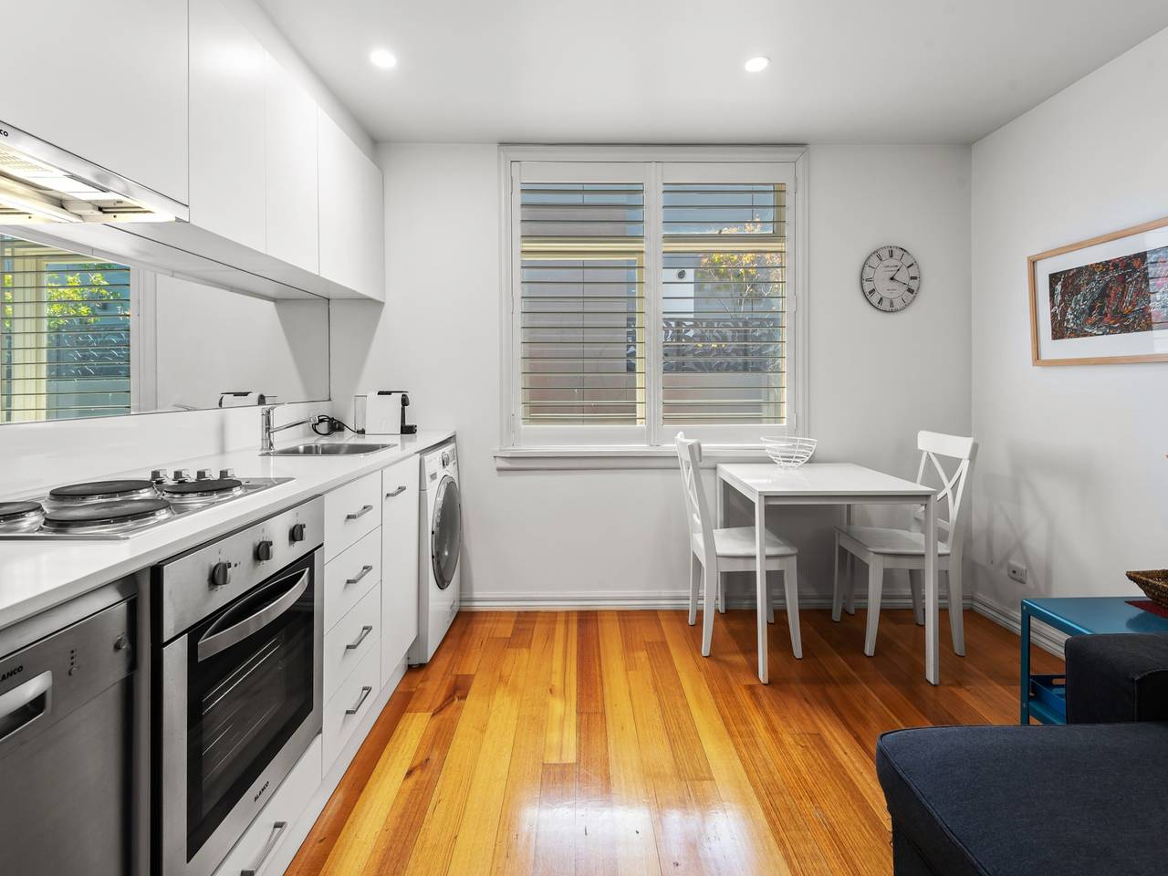 Entire apartment, Convenient Apartment in heart of Carlton in Carlton (Melbourne), Melbourne