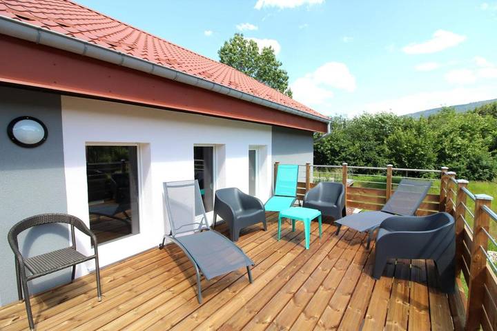 Location de vacances pour 8 personnes, avec terrasse à Saulxures-sur-Moselotte - 2