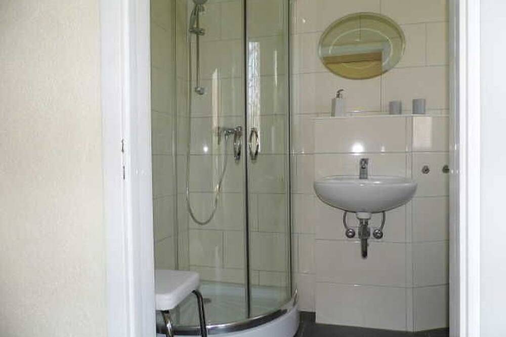 Ganze Wohnung, Fischreiher - Ferienwohnung am Nepperminer See in Usedom