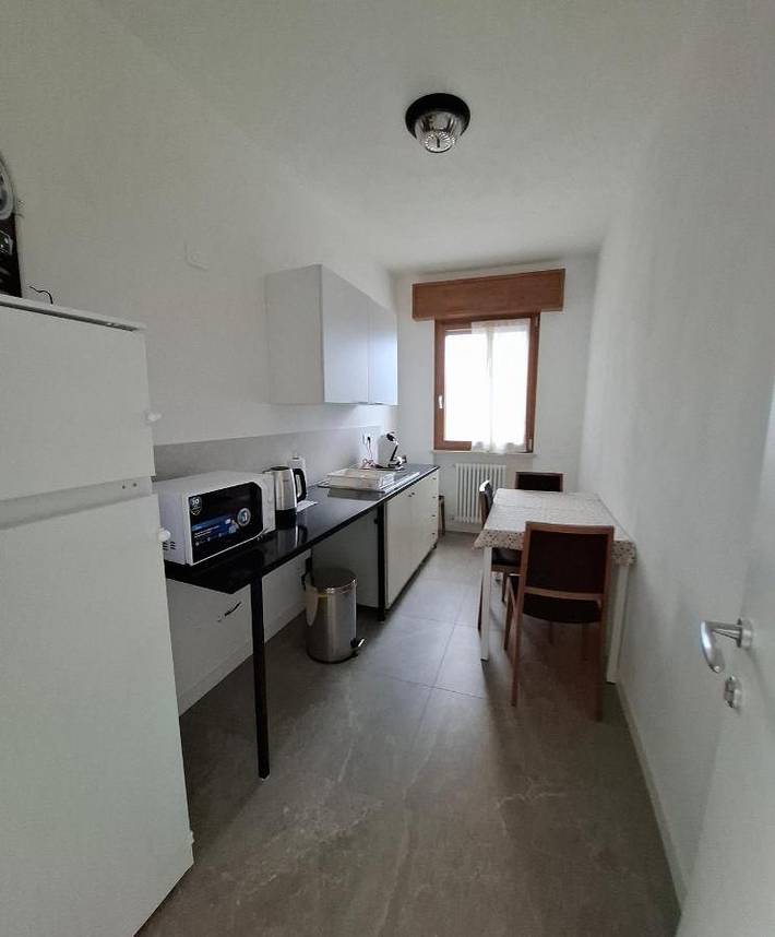 Location de vacances pour 2 personnes, avec jardin ainsi que vue et terrasse à Zogno - 2