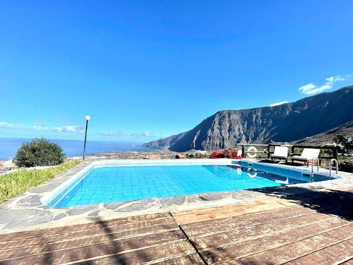 Casa rural para 4 personas, con jardín además de piscina y vistas en Frontera  - 3