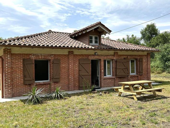 Gîte pour 6 personnes, avec jardin et terrasse, animaux acceptés à Soustons - 2