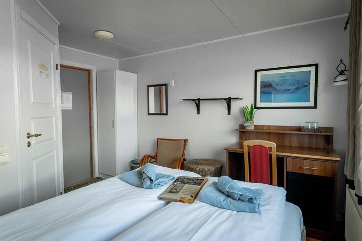 Hôtel pour 2 personnes, avec Terrasse et Jardin dans Longyearbyen - 3