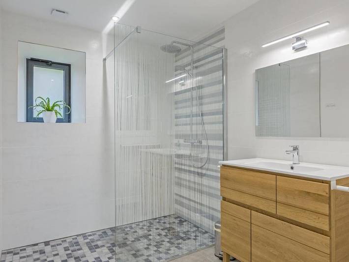 Location de vacances pour 3 personnes, avec terrasse à Chef-Boutonne - 3