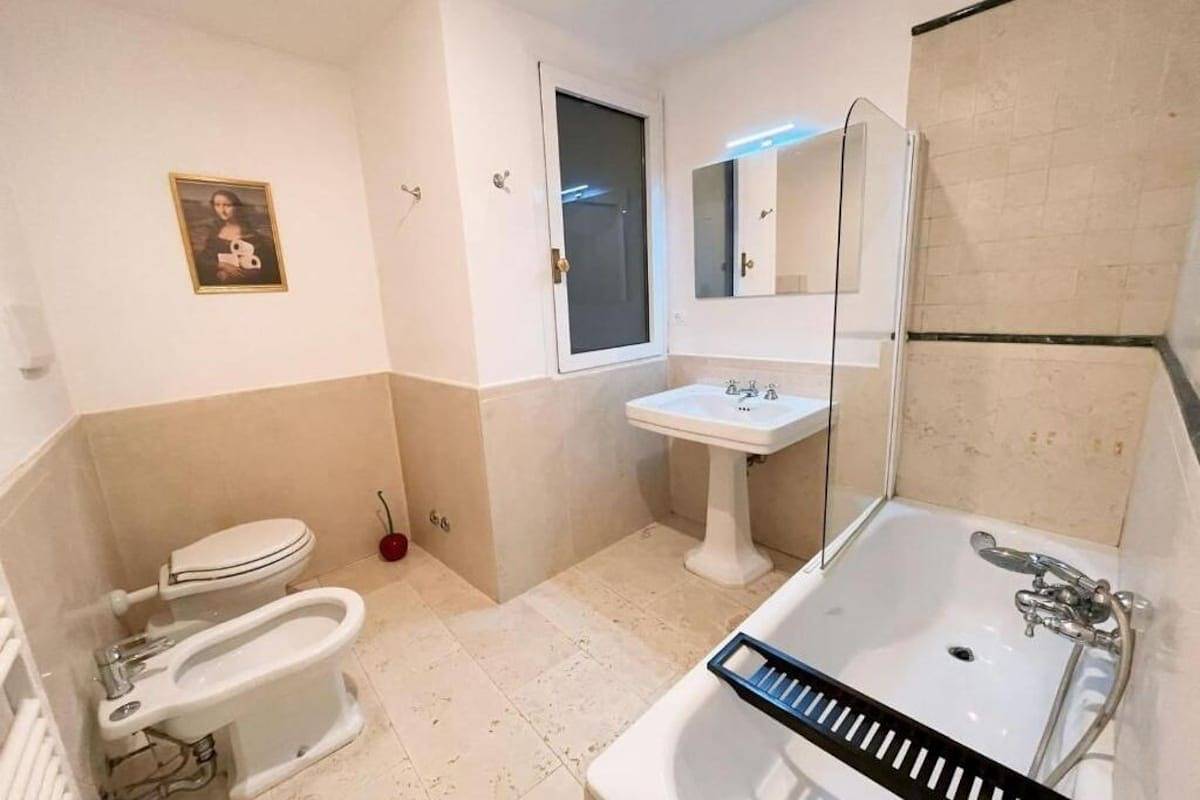 Ganze Wohnung, Dimora arte e vino Apartments in Centro Storico di Verona, Verona