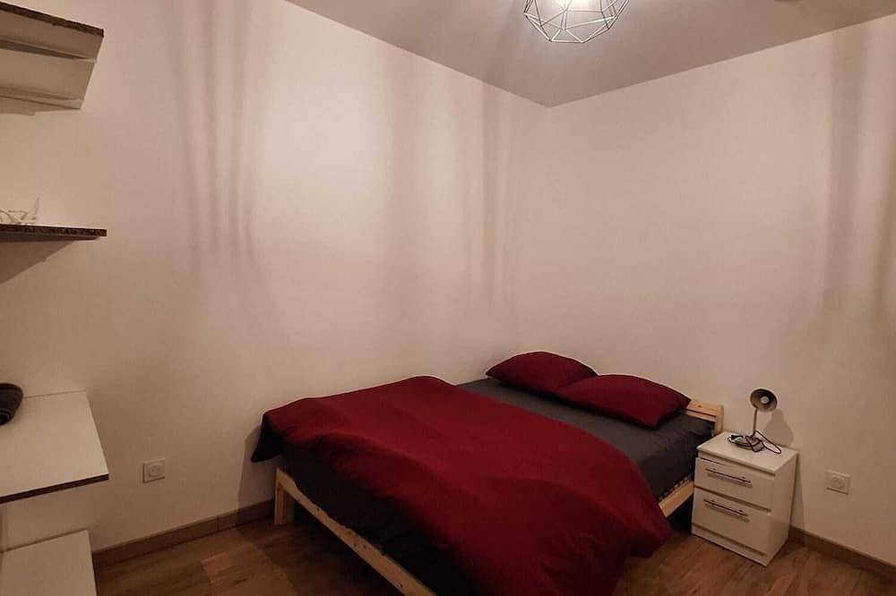 Entire apartment, Alma 4 - Centre in Valenciennes, Valenciennes region
