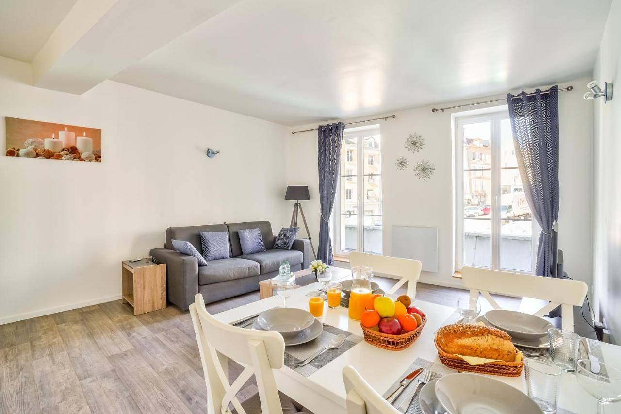 Appartement entier, One-Bedroom Apartment in Pontoise, Val-d'Oise