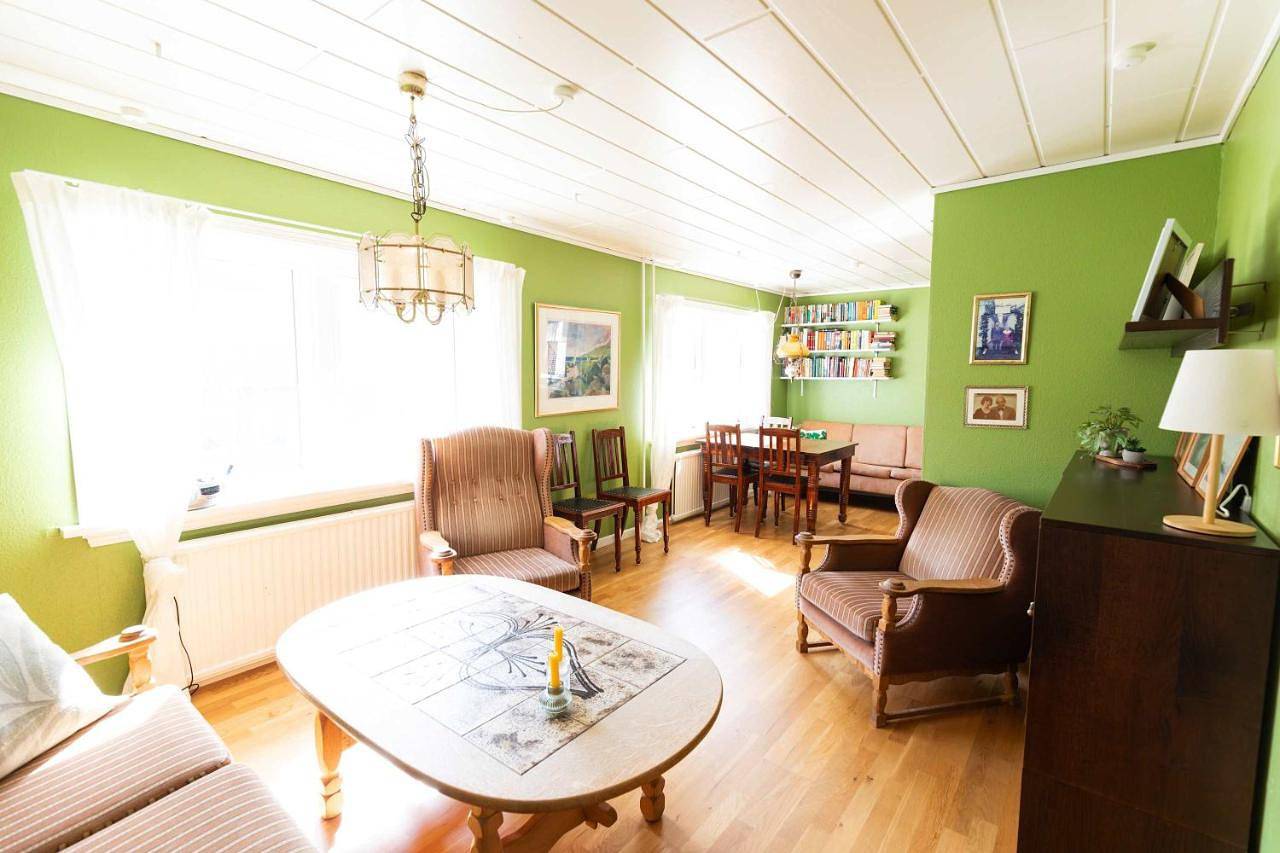 Ganze Wohnung, Calm and remote seaside getaway in Husavik - A rustarinum in Färöer