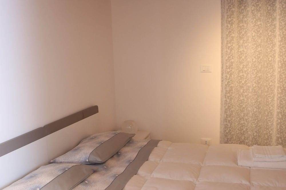 Appartamento intero, Appartamento con Terrazza Privata, Gazebo e Connessione Wi-Fi in Capo Passero, Portopalo di Capo Passero