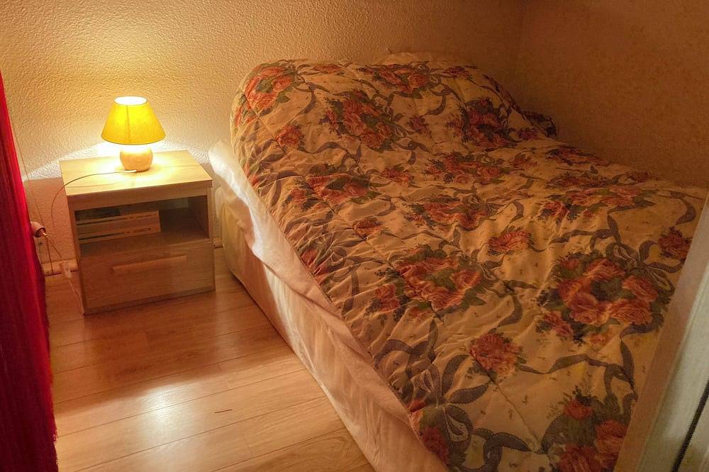 Entire apartment, Apartment in Les Carroz d' Arâches - Haute Savoie in Les Carroz, Arâches-la-Frasse