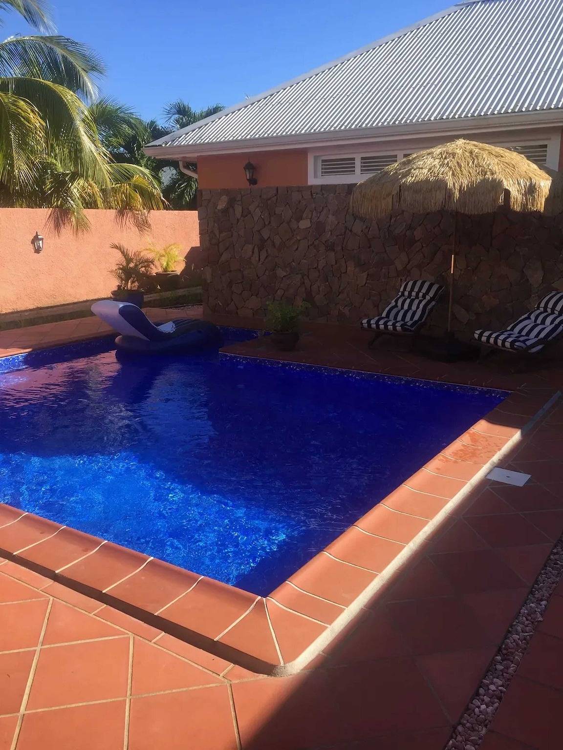 Ganzes Studio, Gemütlicher Bungalow mit Pool in Le Lamentin in Le Lamentin, Martinique