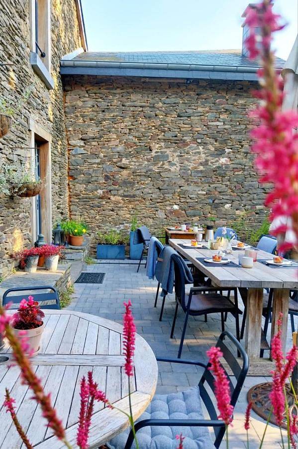 Chambre d’hôte pour 2 personnes, avec terrasse et jardin à Bièvre