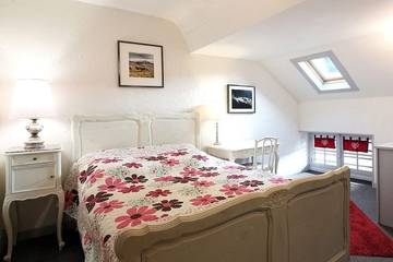 Gîte pour 2 personnes, avec jardin dans Thermes Le Mont Dore