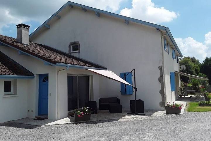 Holiday home for 8 people, with terrace and garden, with pets - 1