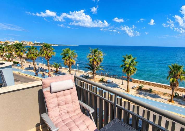 Appartamento per 6 persone, con Balcone e Terrazza nonché Panorama a Trani