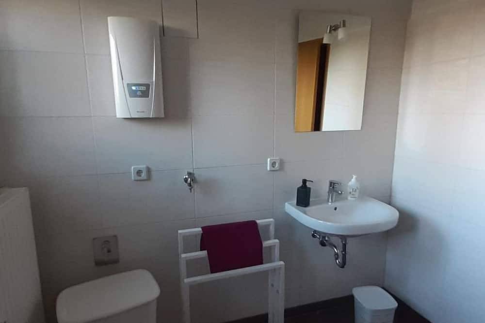 Ganze Wohnung, Ferienwohnung Jasmin - Fewo, Dusche, Wc, 1 Schlafraum in Plauen, Chemnitz und Umgebung