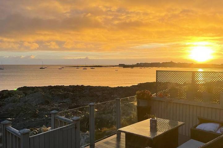 Appartamento intero, 1 Camera da Letto + Soggiorno, Cucina e Bagno, può Ospitare max 4 Persone in Skerries ED, Fingal
