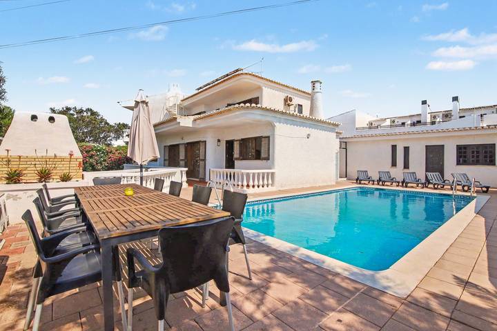 Villa pour 10 personnes, avec Jardin