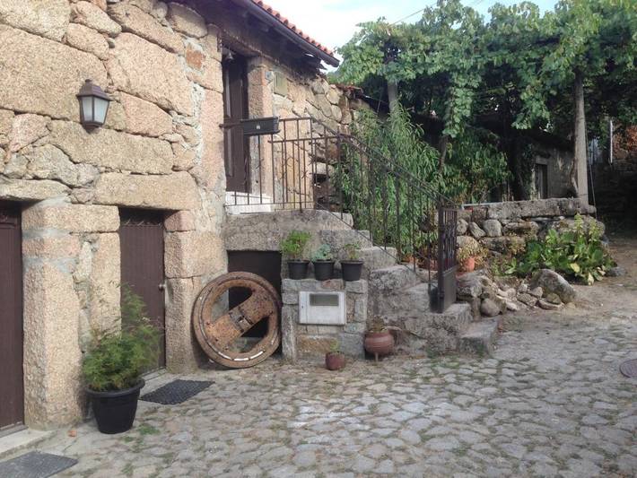 Location de vacances pour 6 personnes, animaux acceptés dans Entre Ambos-os-Rios