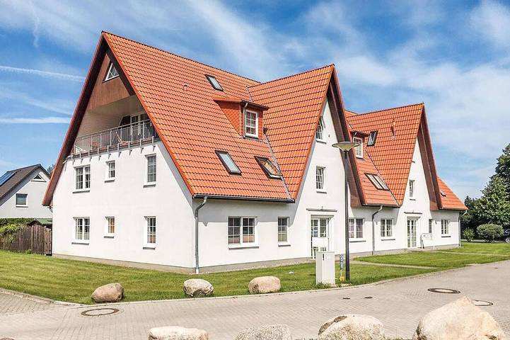 Ferienwohnung für 4 Personen, mit Balkon in Elmenhorst-Lichtenhagen